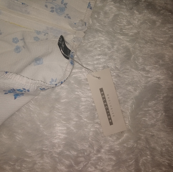 NWT CRB Strapless Floral Halter Skater Dress - Picture 11 of 11